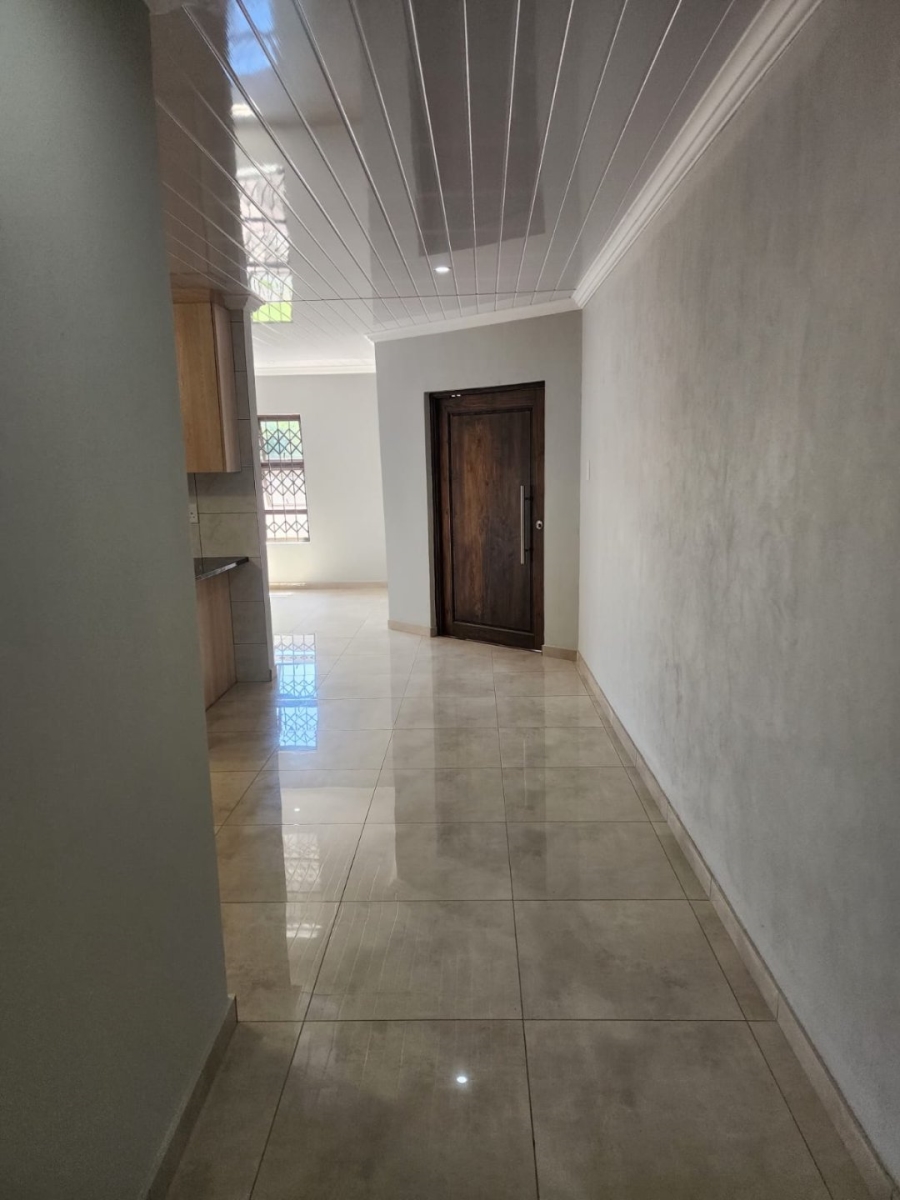 3 Bedroom Property for Sale in Flamwood North West